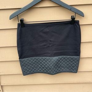 Bailey 44 Miniskirt. Size XS.